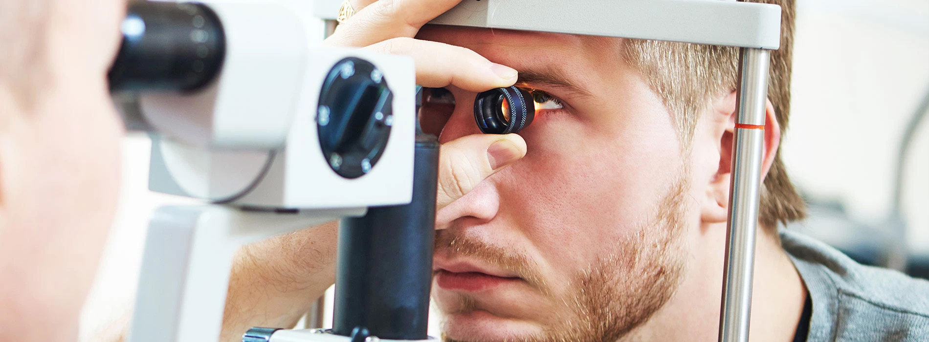 Vision World Bay Shore | Macular Degeneration, Cataracts and Diabetic Eye Exams